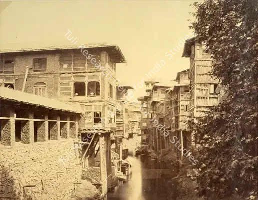 Craddock, James (Photographer). Merchants Houses Srinuggur (Srinagar). Albumen print, c.1864 | Antiquarian Photograph | Photography | 00116336