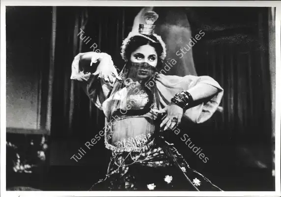 Ratra, V. (Cinematographer), Baazi, 1951 | Photographic Still | CinemaEducation | 00889145