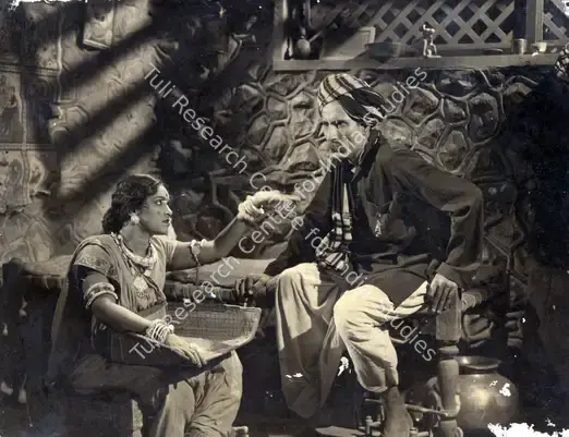 Shirodkar, G.N. (Cinematographer), Station Master, 1942 | Photographic Still | CinemaEducation | 00888600