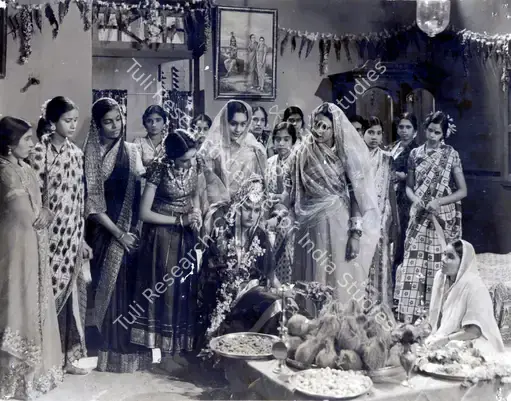 Shirodkar, G.N. (Cinematographer), Station Master, 1942 | Photographic Still | CinemaEducation | 00888590
