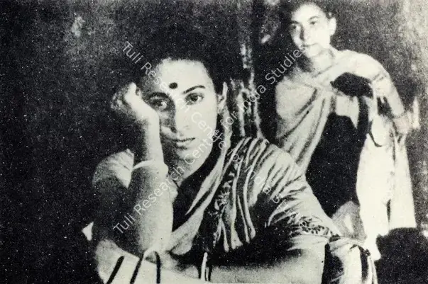 Mitra, Subrata (Cinematographer), Pather Panchali, 1955. The Mother's Persistent Sense of Privation : Pather Panchali | Photographic Still, Journal of Arts & Ideas, January 1993 | CinemaEducation | 00710321
