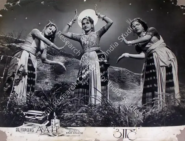 Pathare, Jaywant (Cinematographer), Aah, 1953 | Lobby Card | CinemaEducation | 00809190
