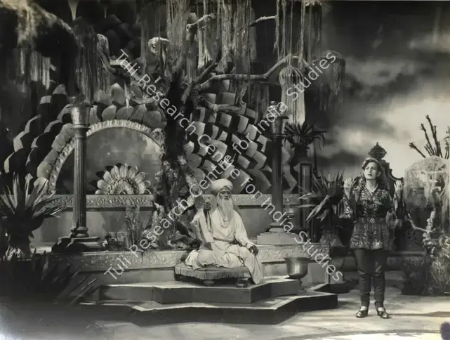 Cavas, John (Director), Baghdad Ka Jadu, 1956 | Photographic Still | CinemaEducation | 00884110