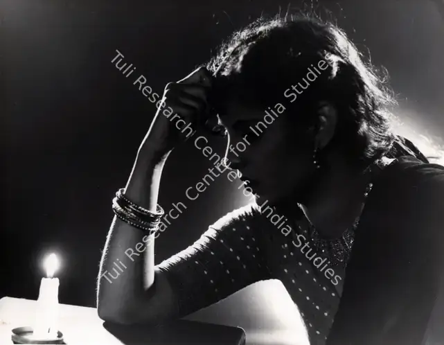 Unknown (Director), Pehli Mulakat, 1957 | Photographic Still | CinemaEducation | 00887045