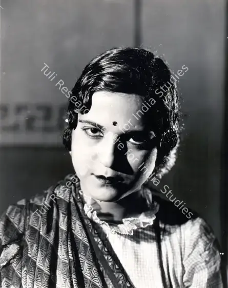 Gidwani, Moti B. (Director), Gulam Daku, 1936 | Photographic Still | CinemaEducation | 00885388