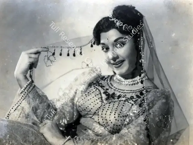 Kumar, Ratan (Producer), Madari, 1959 | Photographic Still | CinemaEducation | 00886086