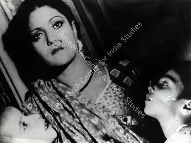 Irani, Faredoon A. (Cinematographer), Aurat, 1940 | Photographic Still | CinemaEducation | 00884003