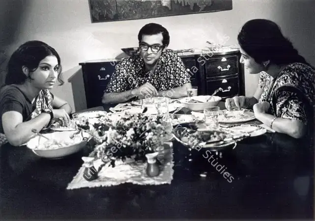 Roy, Soumendu (Cinematographer), Seema Baddha, 1971 | Photographic Still | CinemaEducation | 00891434