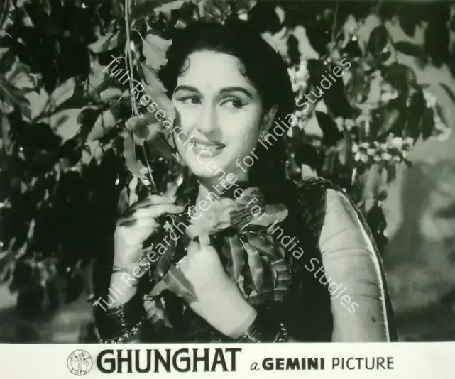 Sagar, Ramanand (Producer), Ghungat, 1960 | Lobby Card | CinemaEducation | 00816742