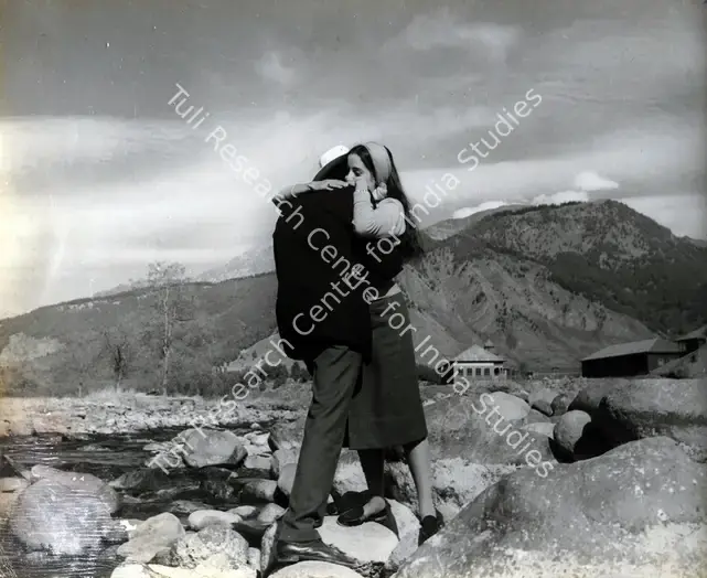 Kapadia, K.H. (Cinematographer), Yeh Rastey Hain Pyar Ke, 1963 | Photographic Still | CinemaEducation | 00888432