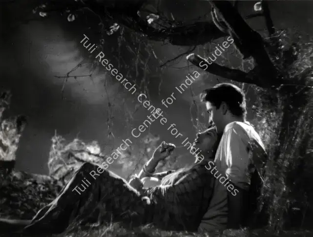 Reddy, V.N. (Cinematographer), Aag, 1948 | Photographic Still | CinemaEducation | 00883685
