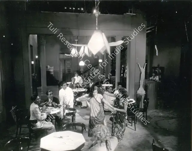 Gidwani, Moti B. (Director), Gulam Daku, 1936 | Photographic Still | CinemaEducation | 00885392