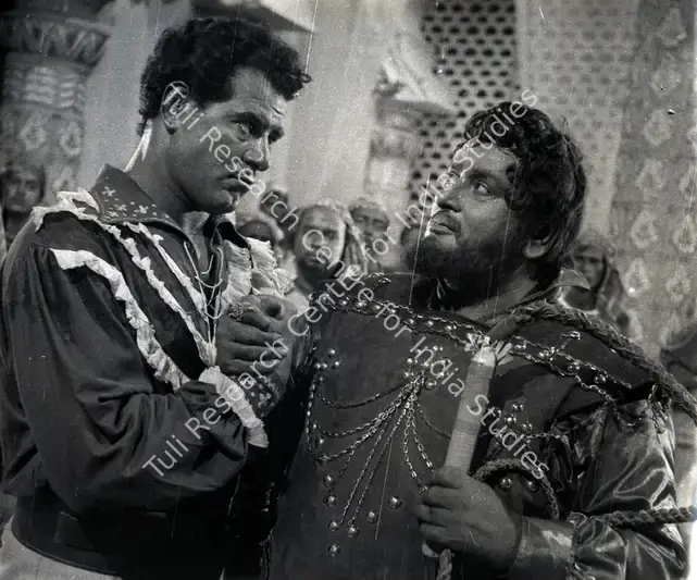 Kohli, Raj Kumar (Producer), Lootera, 1965 | Photographic Still | CinemaEducation | 00886033