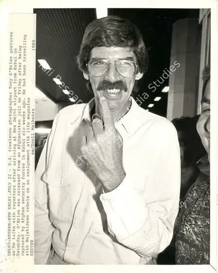 Malhotra, Sunil (Photographer). Del03: Afghan: New Delhi, July 22. Photographic Print, 1989 | Contemporary Photograph | Photography | 00114788
