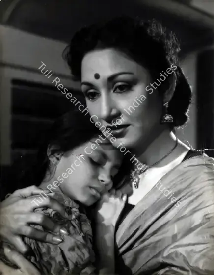 Dutt, Taru (Cinematographer), Boot Polish, 1954 | Photographic Still | CinemaEducation | 00884548