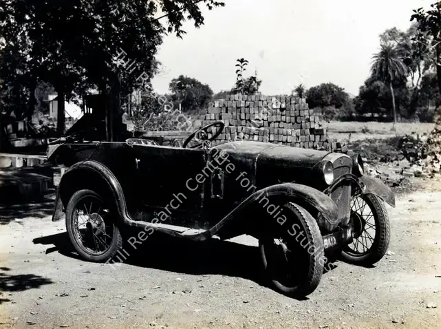 Wadia, Homi (Producer), Toofani Tirandaz, 1947 | Photographic Still | CinemaEducation | 00888045