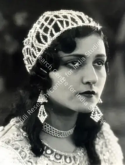 Master, Homi (Director), Saubhagya Sundari, 1933 | Photographic Still | CinemaEducation | 00888172