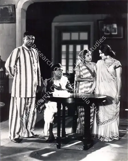 Master, Homi (Director), Naya Zamana, 1935 | Photographic Still | CinemaEducation | 00886644