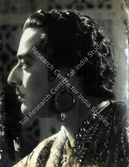 Gajjar, Bipin (Cinematographer), Patrani, 1956 | Photographic Still | CinemaEducation | 00886972