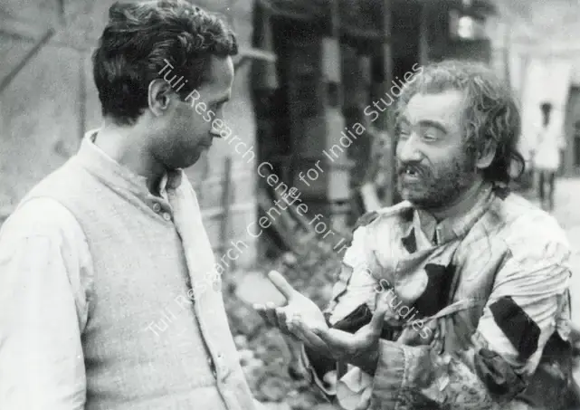 Ratra, V. (Cinematographer), Funtoosh, 1956 | Working Still | CinemaEducation | 00666647