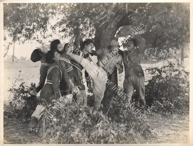 Wadia, Homi (Producer), Toofani Tirandaz, 1947 | Photographic Still | CinemaEducation | 00889100