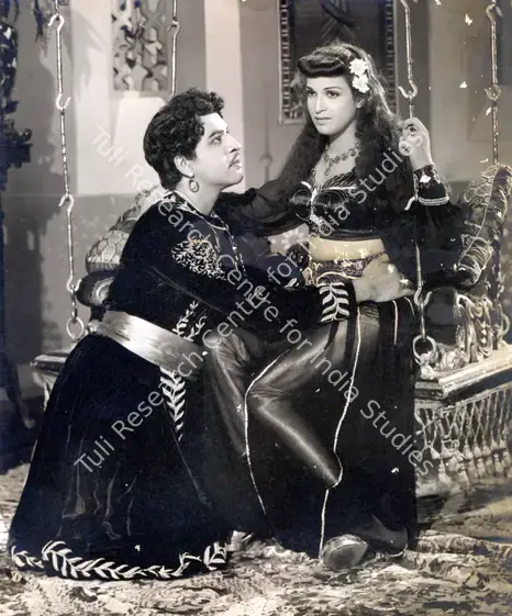 Chakravarty, Amiya (Director), Shahenshah, 1953 | Photographic Still | CinemaEducation | 00888272