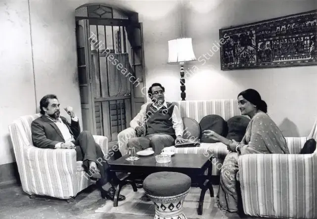 Malik, Ravi (Cinematographer), Ganashatru, 1990 | Photographic Still | CinemaEducation | 00891121