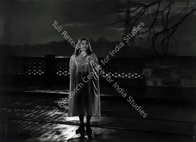 Chhabda, Surjit (Producer), Do Raha, 1952 | Photographic Still | CinemaEducation | 00885056
