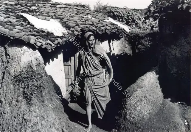 Roy, Soumendu (Cinematographer), Sadgati, 1981 | Photographic Still | CinemaEducation | 00891401
