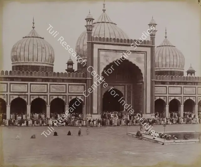 Bourne, Samuel (Photographer). The Jumma Musjid with men at prayer, Delhi - From the album 'India Ceylon and Egypt 1901-1902'. Albumen Print pasted on mount, c.1865-1866 | Antiquarian Photograph | Photography | 00115464