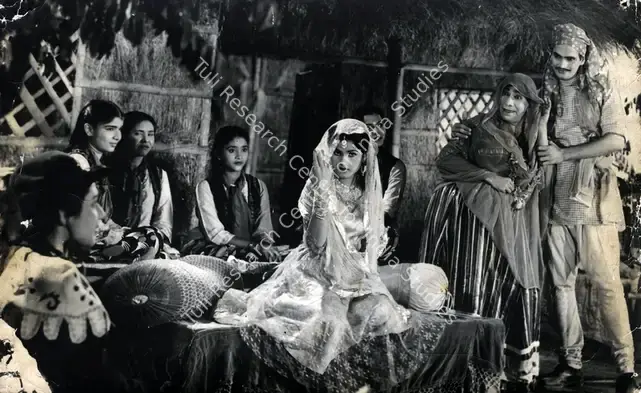 Patel, B.J. (Director), Lady Robinhood, 1959 | Photographic Still | CinemaEducation | 00885942