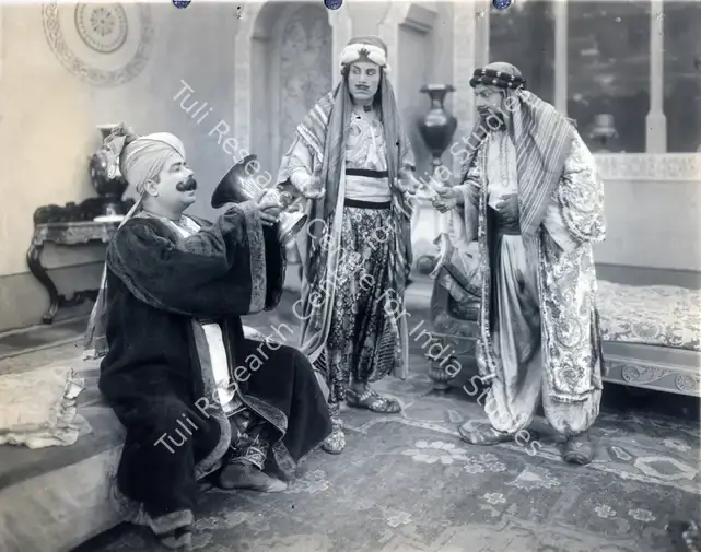Gidwani, Moti B. (Director), Daku Ki Ladki, 1933 | Photographic Still | CinemaEducation | 00884816