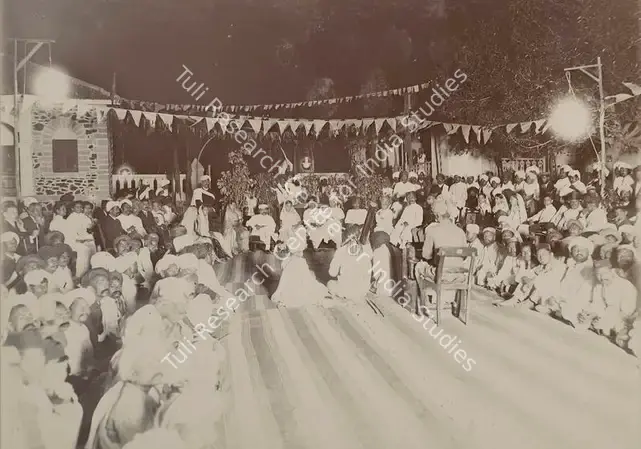 Studio Bourne & Shepherd (Photographic Studio). Garden Party by Sheth Karsandas Jagjivan of Gondal to His Highness - From the album 'Shri Bhagvatsinhji Silver Jubilee Memorial Album. Gondal A.D. 1909 by Bourne & Shepherd'. Silver gelatin print pasted on mount, 1909 | Antiquarian Photograph | Photography | 00115358