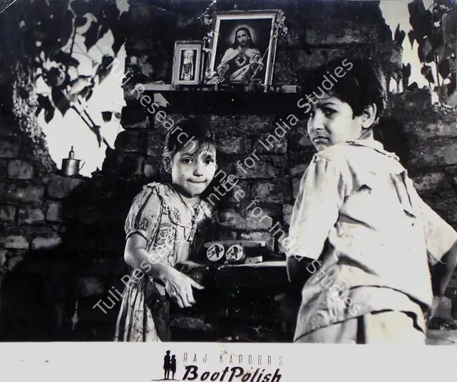 Dutt, Taru (Cinematographer), Boot Polish, 1954 | Lobby Card | CinemaEducation | 00810312