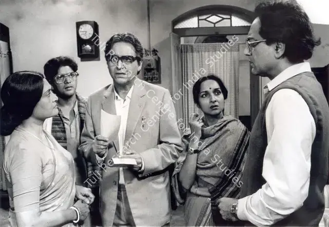 Malik, Ravi (Cinematographer), Ganashatru, 1990 | Photographic Still | CinemaEducation | 00891123