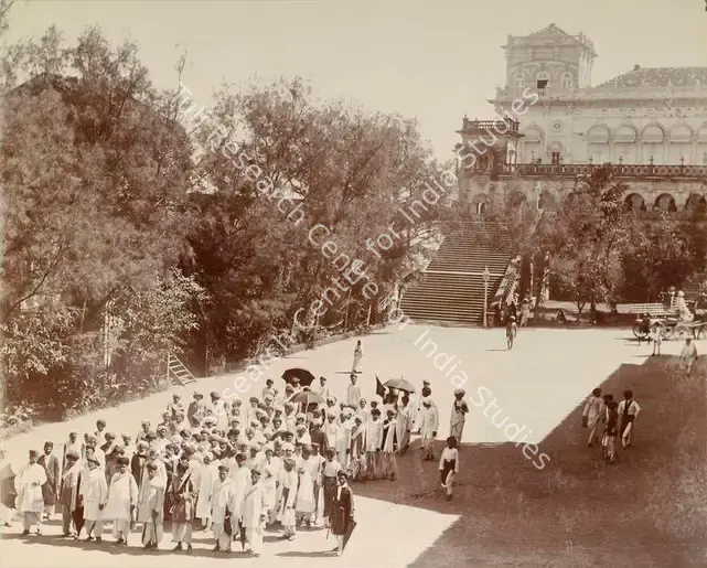 Studio Bourne & Shepherd (Photographic Studio). The State Officials - From the album 'Shri Bhagvatsinhji Silver Jubilee Memorial Album. Gondal A.D. 1909 by Bourne & Shepherd'. Silver gelatin print pasted on mount, 1909 | Antiquarian Photograph | Photography | 00115347
