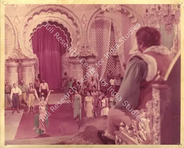 Kohli, Raj Kumar (Producer), Lootera, 1965 | Photographic Still | CinemaEducation | 00889207