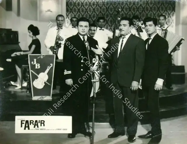 Mukherjee, Hemanta (Producer), Faraar, 1965 | Lobby Card | CinemaEducation | 00816383