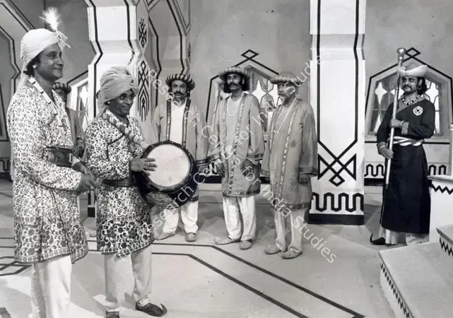 Roy, Soumendu (Cinematographer), Hirak Rajar Deshe, 1980 | Photographic Still | CinemaEducation | 00891211
