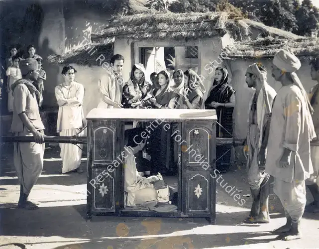Gupta, Dilip (Cinematographer), Biraj Bahu, 1954 | Photographic Still | CinemaEducation | 00884519