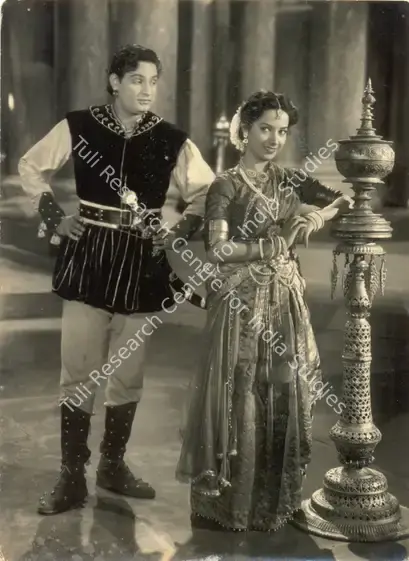 Pawar, G.P. (Director), Ratnamanjari, 1955 | Photographic Still | CinemaEducation | 00887581