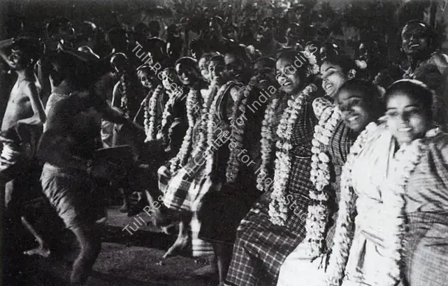 Ghatak, Ritwik (Director), Arupkatha, 0 | Photographic Still, Rows and Rows of Fences, 2000 | CinemaEducation | 00457592