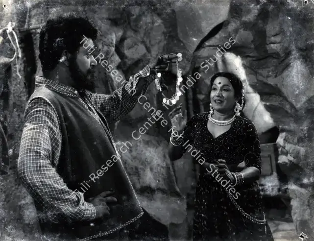 Karmakar, Radhu (Cinematographer), Jis Desh Men Ganga Behti Hai, 1960 | Photographic Still | CinemaEducation | 00885744