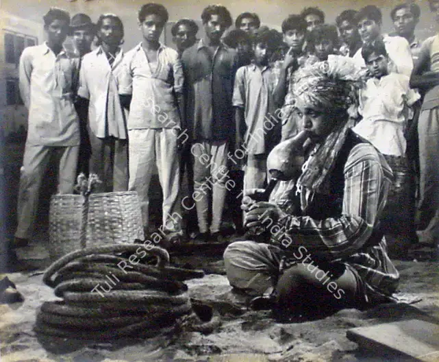 Ramachandra (ii) (Cinematographer), Munna, 1954 | Photographic Still | CinemaEducation | 00886525