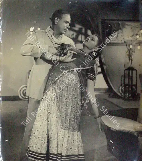 Khosla, Dwarka (Director), Dilruba, 1950 | Photographic Still | CinemaEducation | 00884954