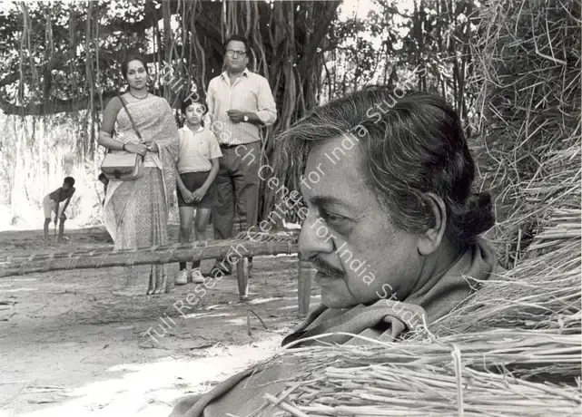 Raha, Barun (Cinematographer), Agantuk, 1991 | Photographic Still | CinemaEducation | 00890987