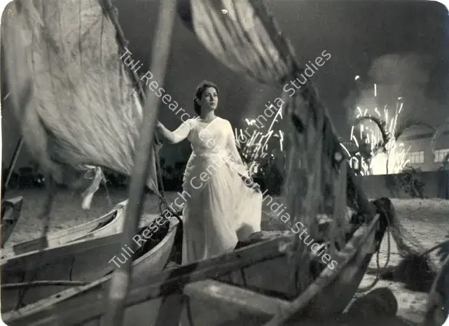 Wirsching, Josef (Cinematographer), Dil Apna Aur Preet Parai, 1960 | Photographic Still | CinemaEducation | 00884933