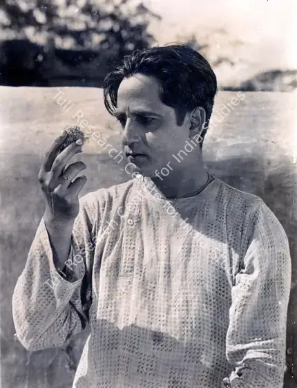 Gidwani, Moti B. (Director), Niti Vijay, 1932 | Photographic Still | CinemaEducation | 00886724