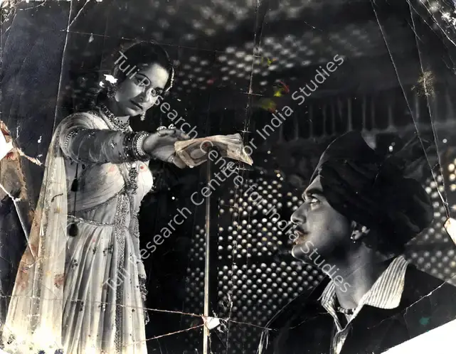 Bhattacharjee, Apurba (Cinematographer), Mujhe Jeene Do, 1963 | Photographic Still | CinemaEducation | 00886514