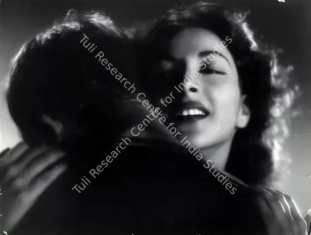 Karmakar, Radhu (Cinematographer), Awara, 1951 | Photographic Still | CinemaEducation | 00884014